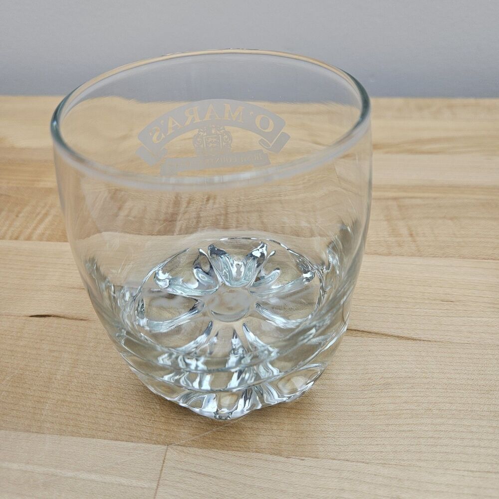 Pat O'Mara's Irish Country Cream Etched Glass Pat O'Mara Signed 8 oz Rocks Bar - Picture 5 of 10